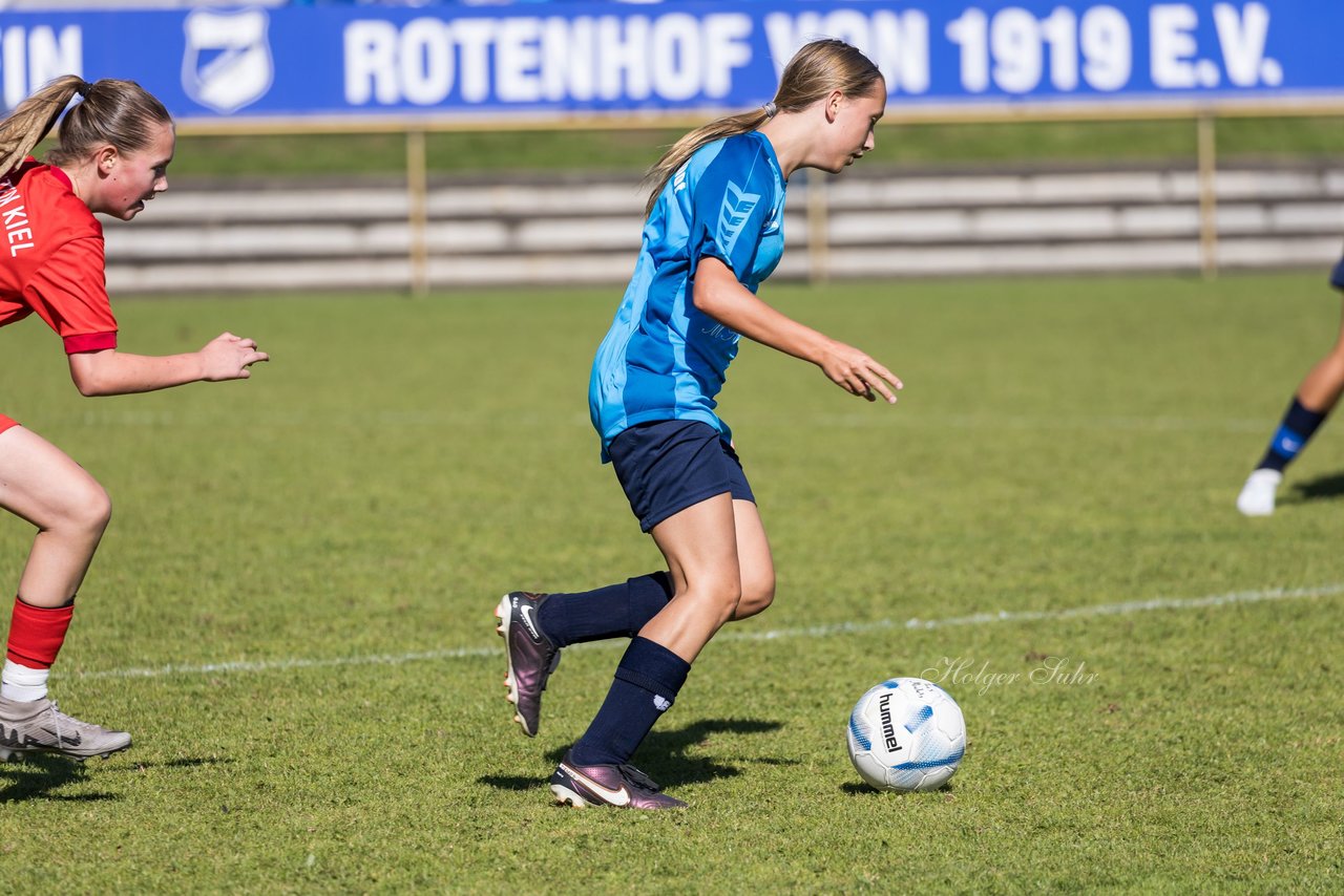 Bild 51 - wBJ TuS Rotenhof - Holstein Kiel : Ergebnis: 1:4